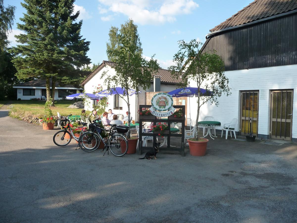 Land Gut Hotel Dierks Repke Bagian luar foto