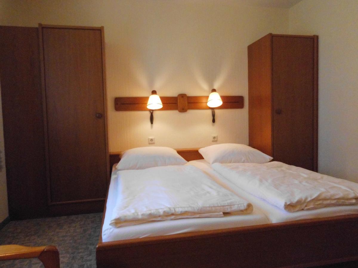 Land Gut Hotel Dierks Repke Ruang foto